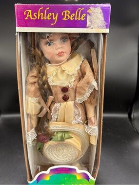 NIB Ashley Belle Fine Bisque Porcelain Dol